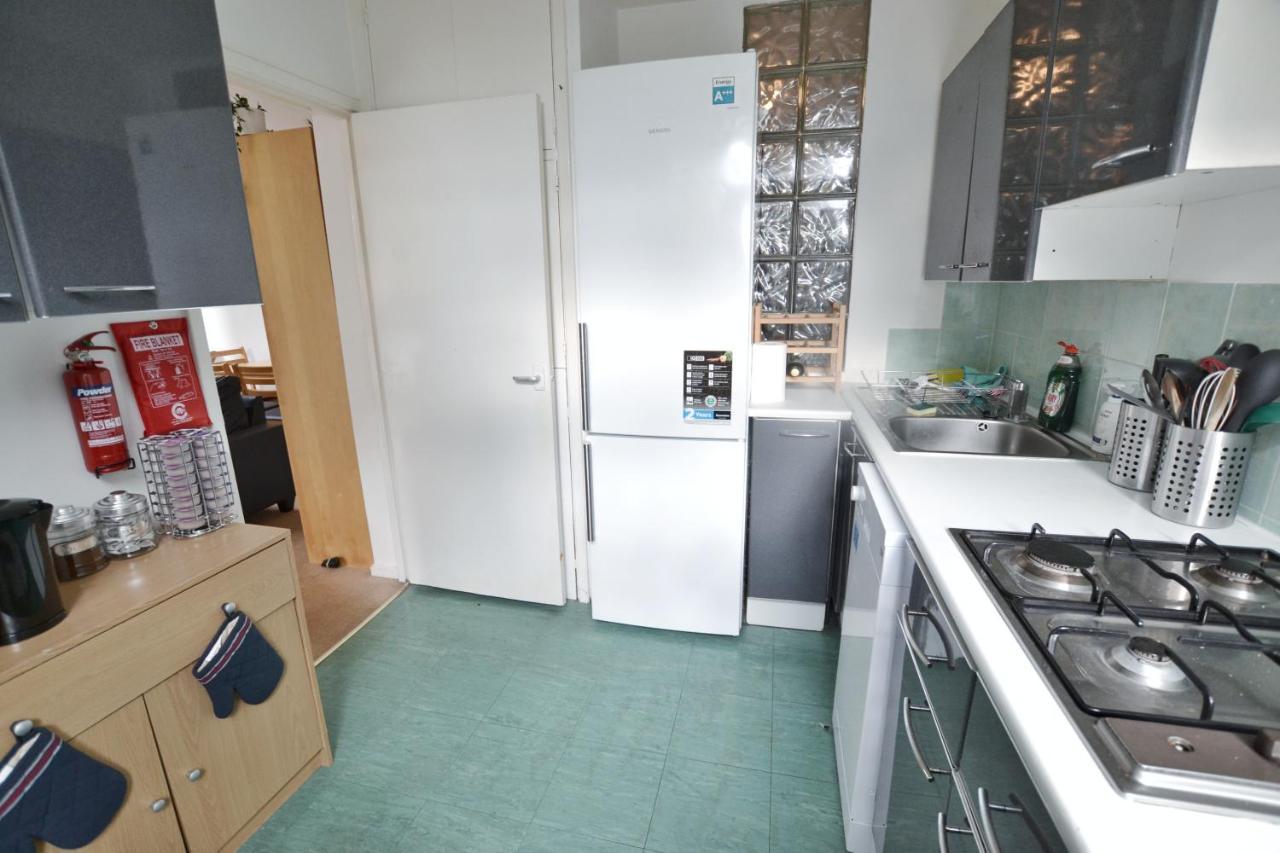 דירות לונדון Garden Tower Flat מראה חיצוני תמונה
